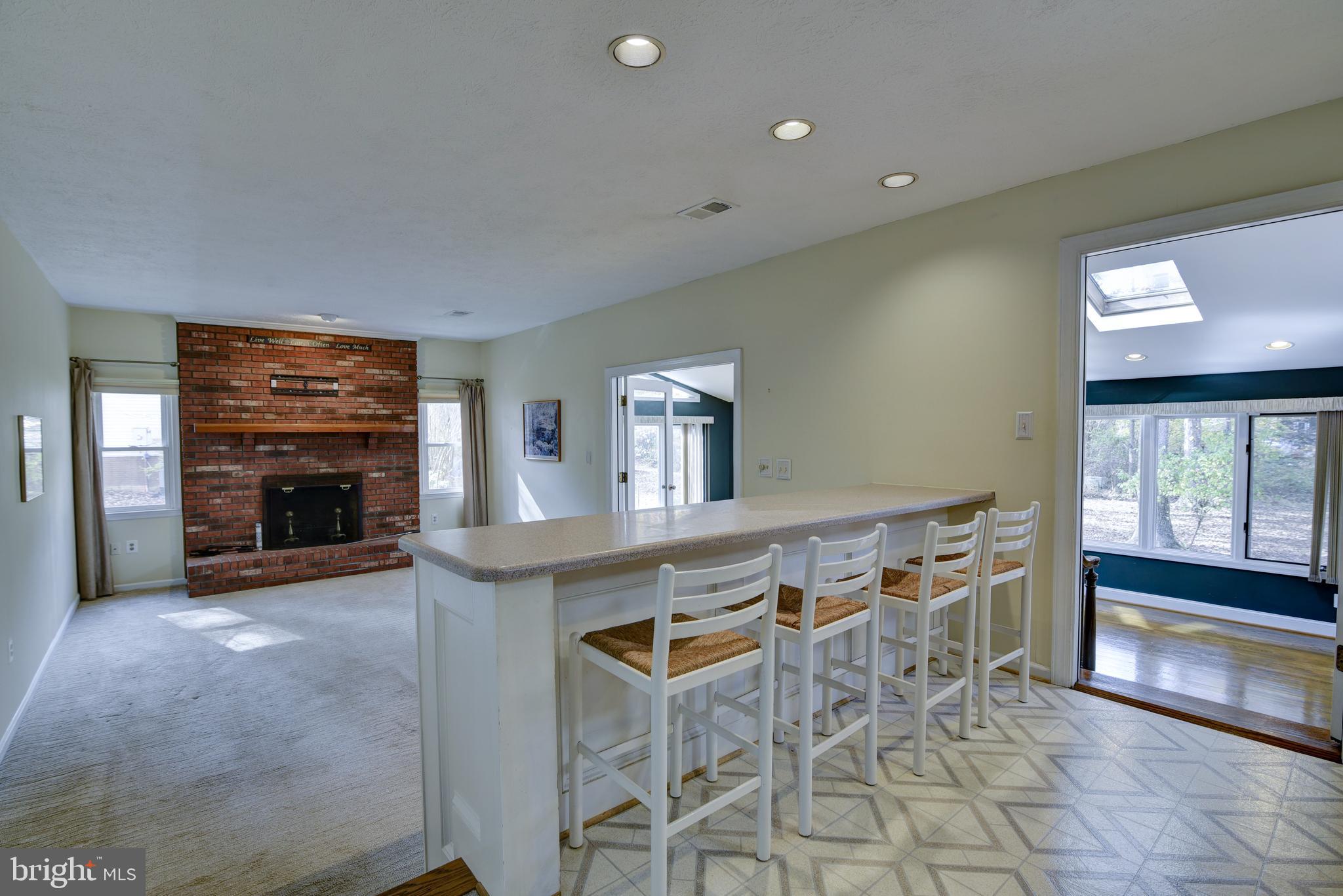 49 Carrollton Road Sterling, VA 20165 - Photo 23 of 61 9ft Island with 4 chairs