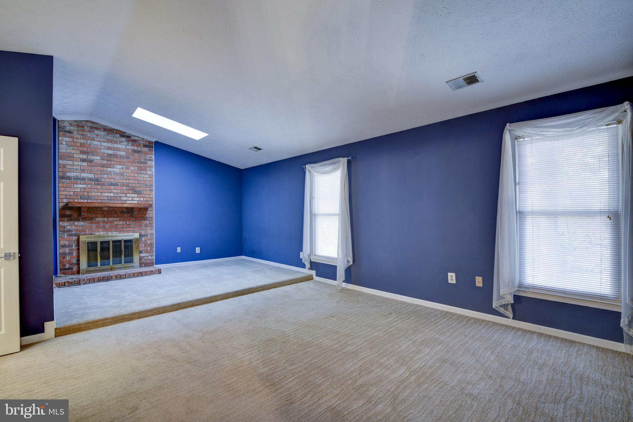 49 Carrollton Road Sterling, VA 20165 - Photo 33 of 61 Large Primary Br