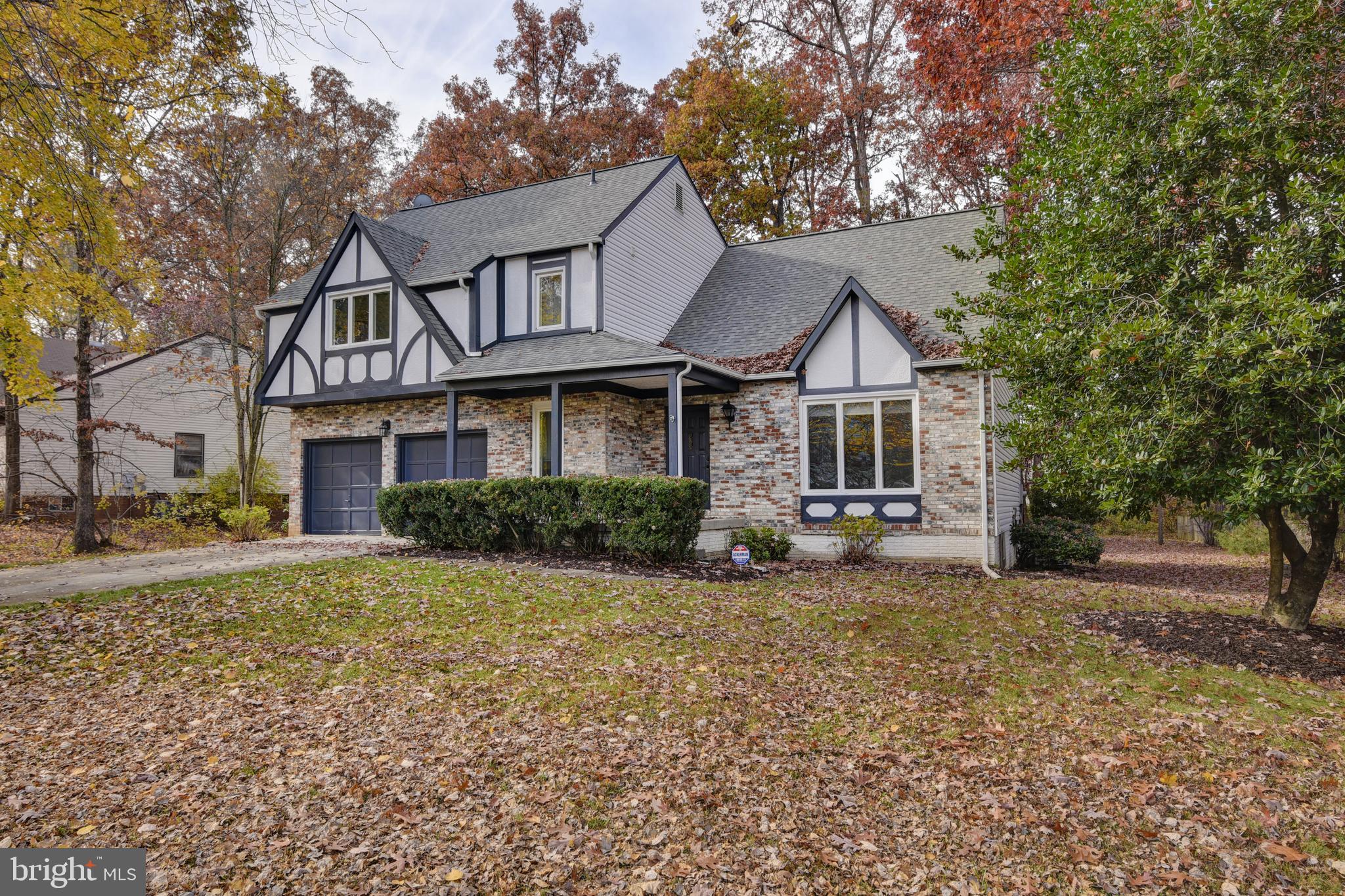 49 Carrollton Road Sterling, VA 20165 - Photo 4 of 61