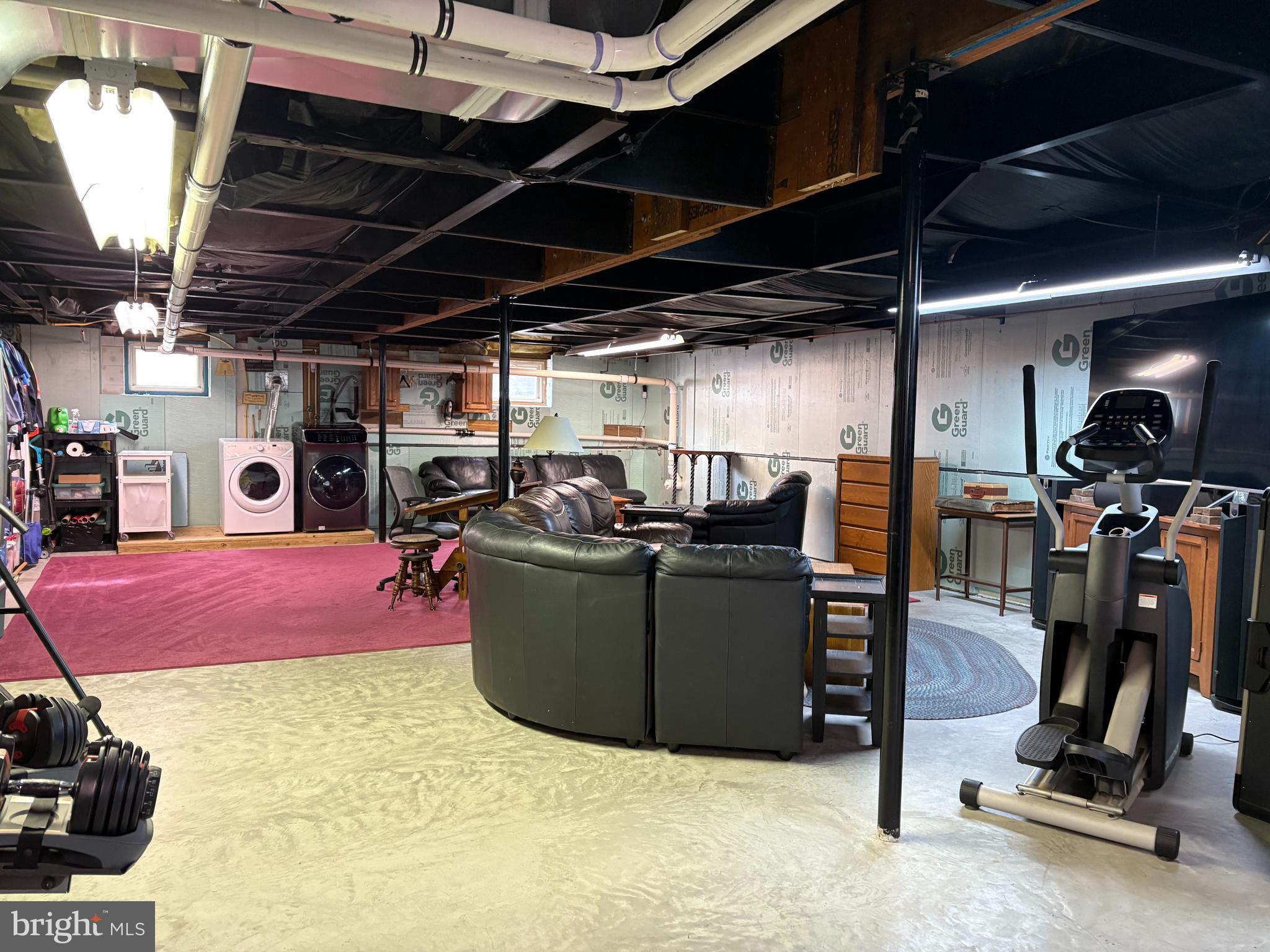 133 Spring Garden Street Woodstown, NJ 08098 - Photo 27 of 50 a room with gym equipment