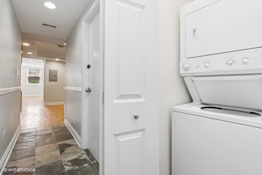 4909 North Janssen Avenue, Unit GDN Chicago, IL 60640 - Photo 8 of 8 a view of a hallway with wooden floor