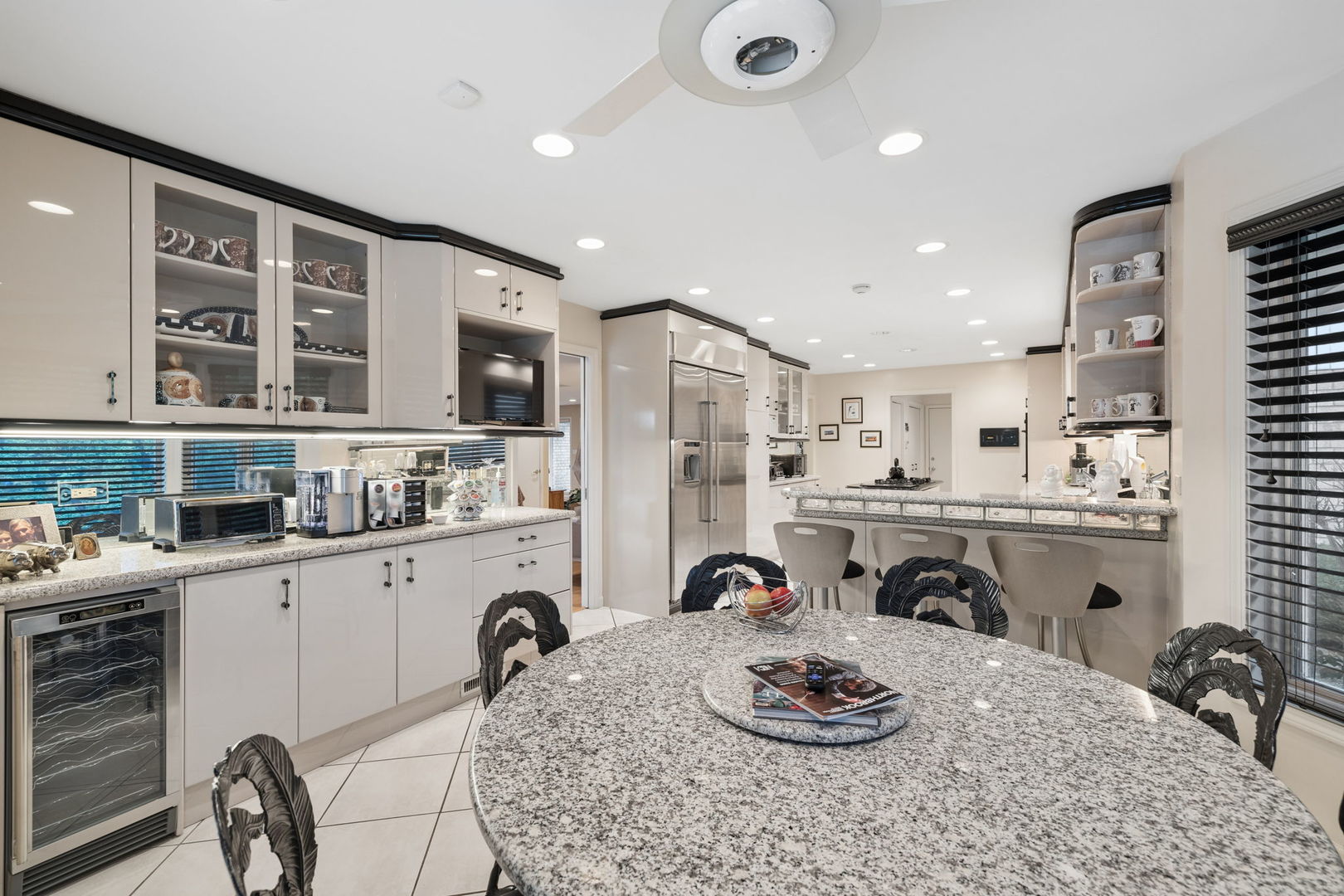 3639 Pebble Beach Road Northbrook, IL 60062 - Photo 16 of 53