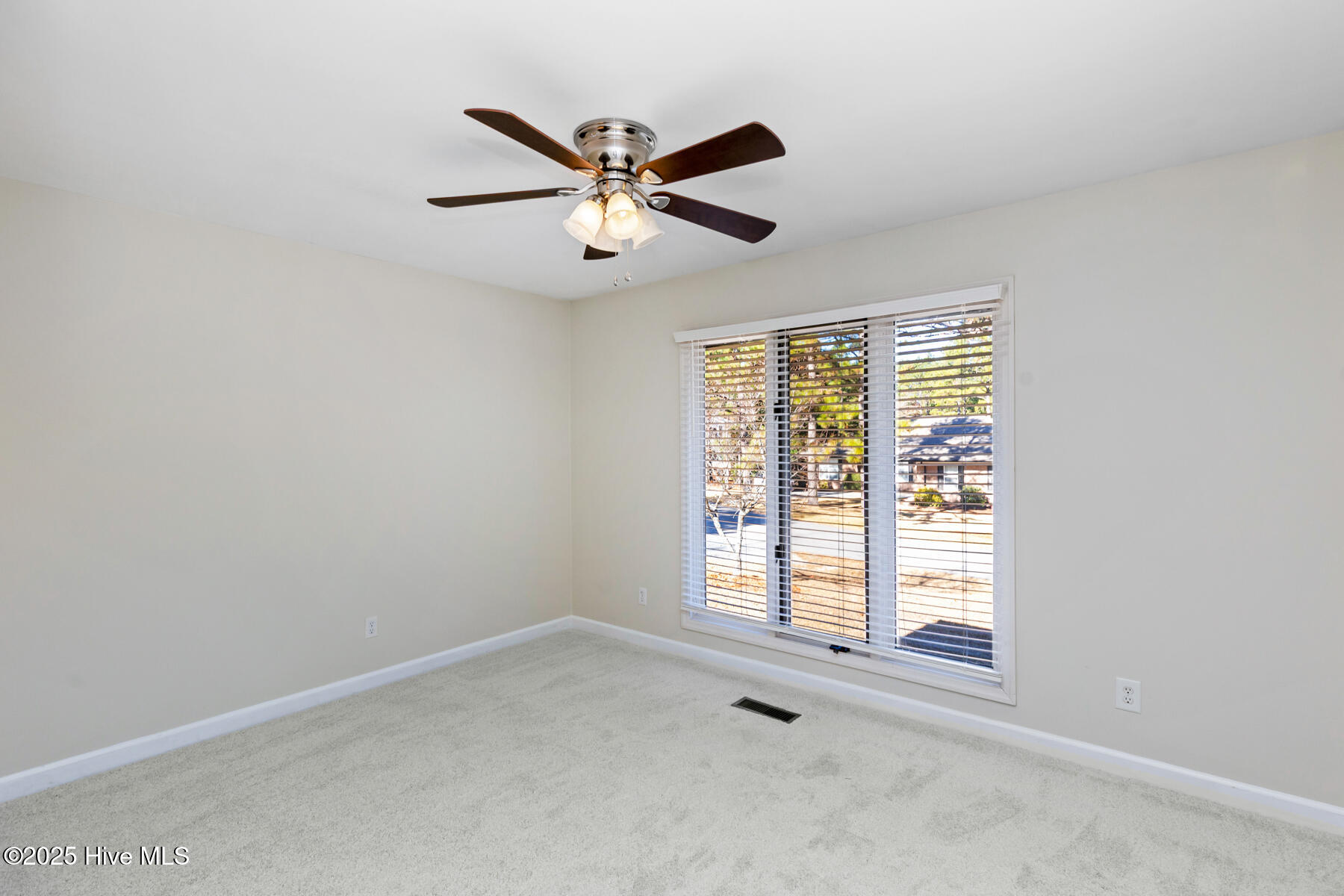 6 Halter Place Pinehurst, NC 28374 - Photo 14 of 27 primary-bed3-1(2)-2