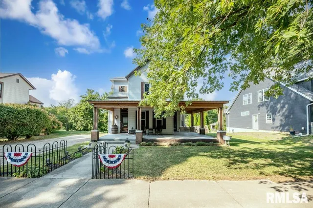 $144,900 | 507 West 3rd Street, Delavan, IL 61734