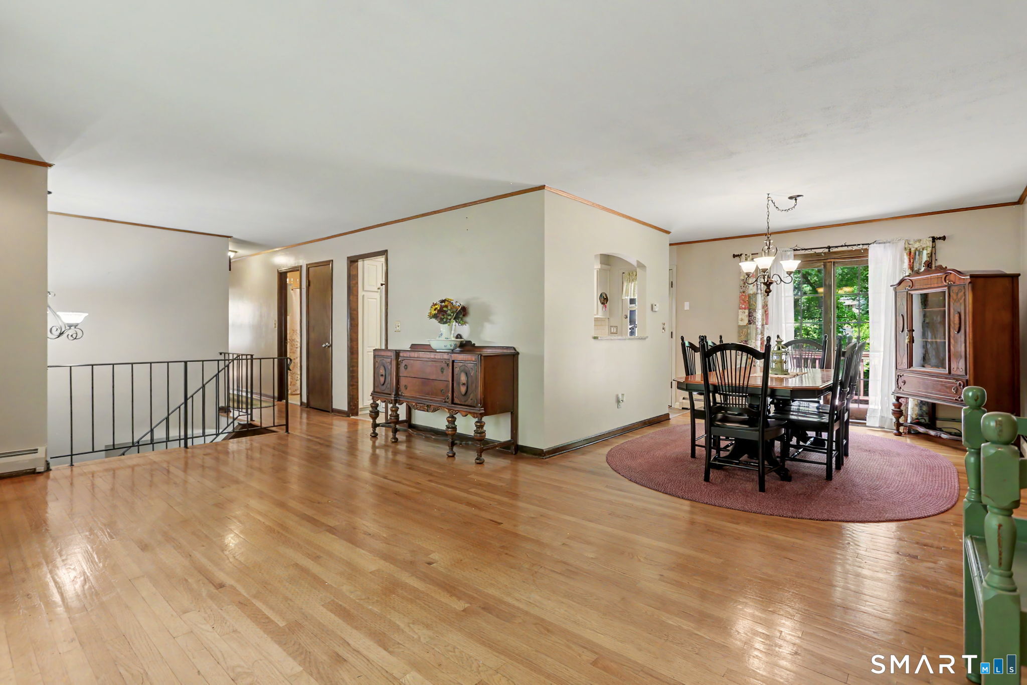 2010 Old Town Road Trumbull, CT 06611 - Photo 12 of 35 Living/Dining Room L
