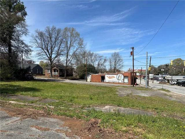 $79,900 | 1002 South Main Street, Anderson, SC 29624