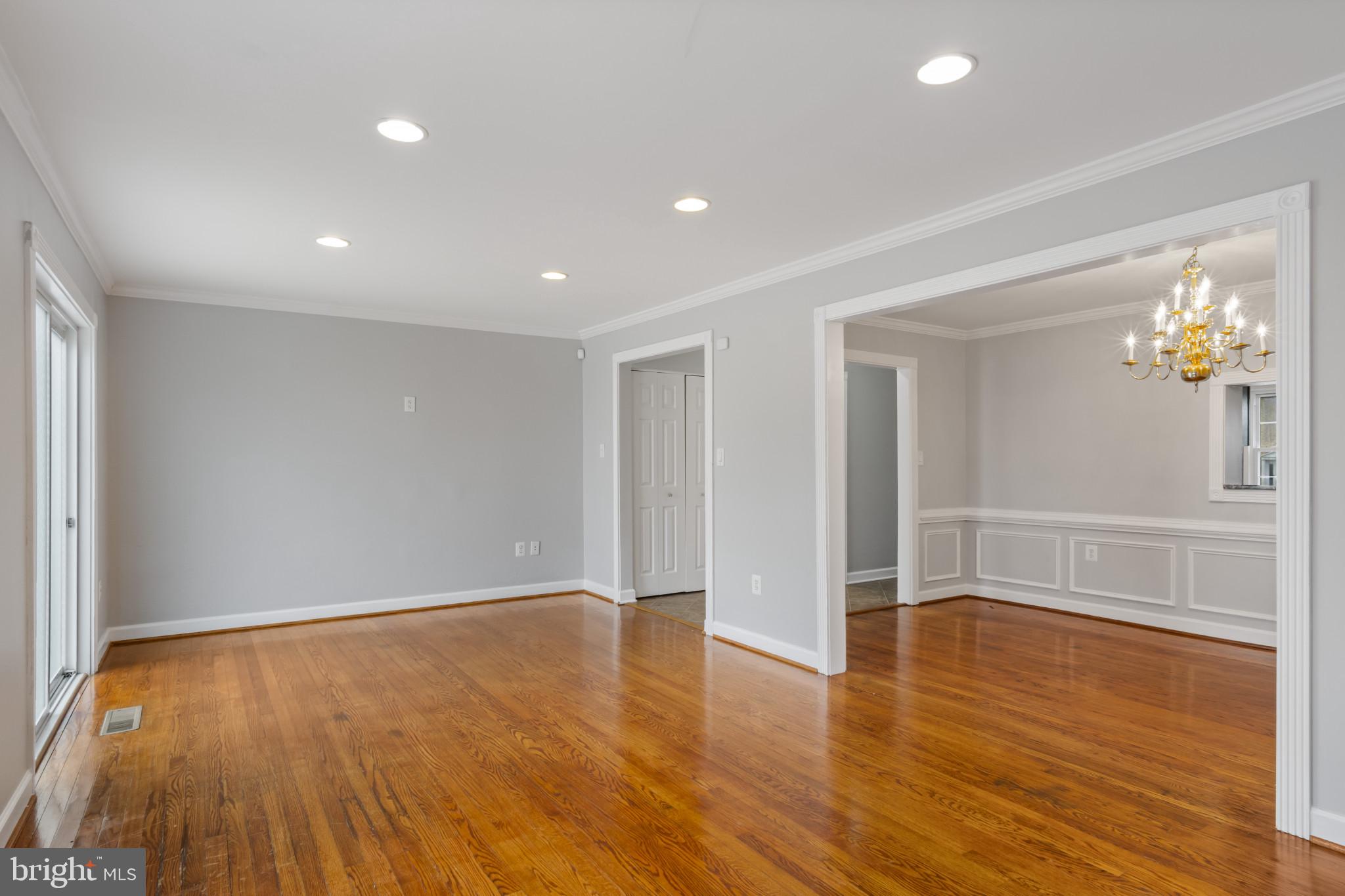 9518 Unity Lane Lorton, VA 22079 - Photo 5 of 33