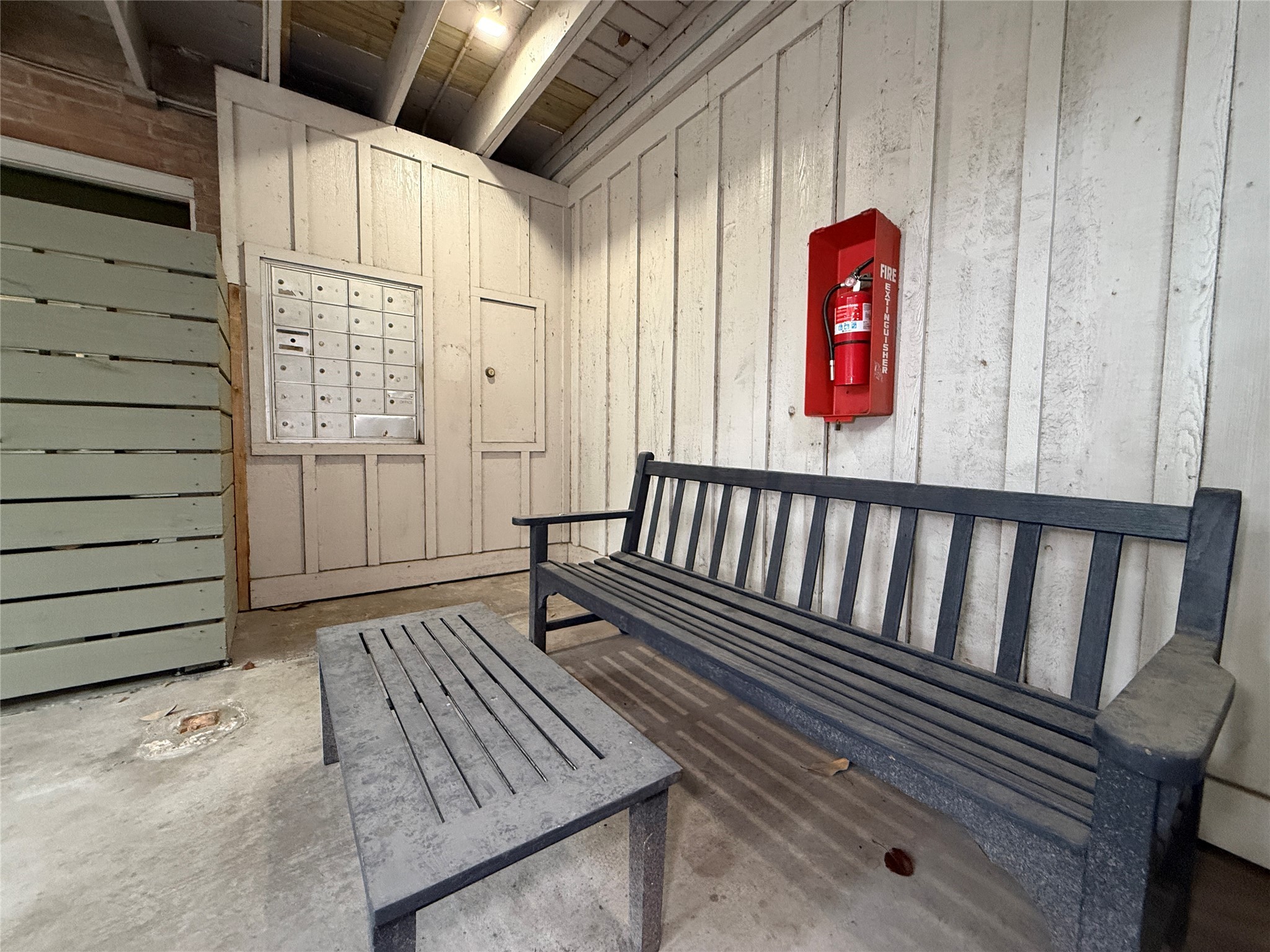 1801 Cortlandt Street, Unit 16 Houston, TX 77008 - Photo 33 of 35 a view of front door