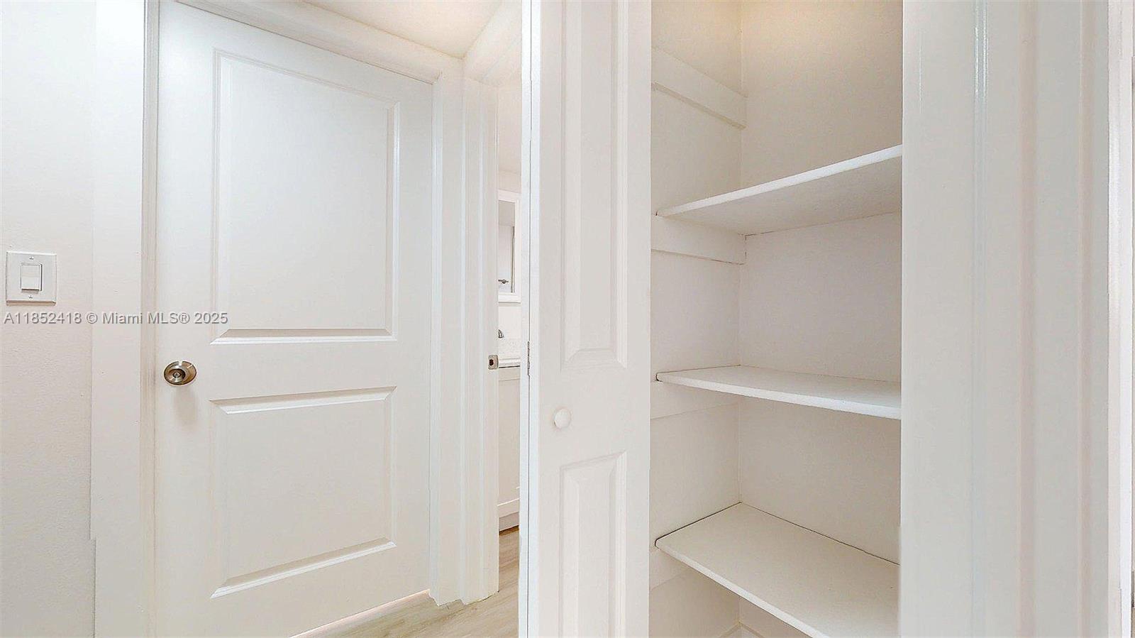 1674 West 42nd Street, Unit 1674 Hialeah, FL 33012 - Photo 22 of 29 a bathroom with a bathtub