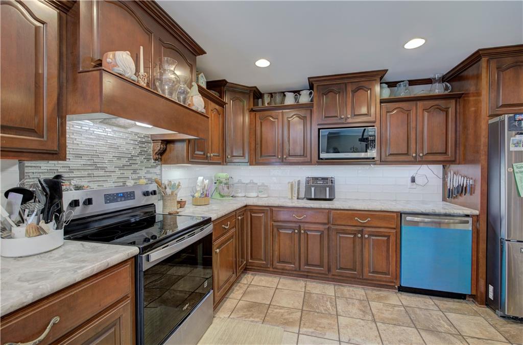 152 Brewer Road Kingston, GA 30145 - Photo 14 of 37 Gallery Image 14