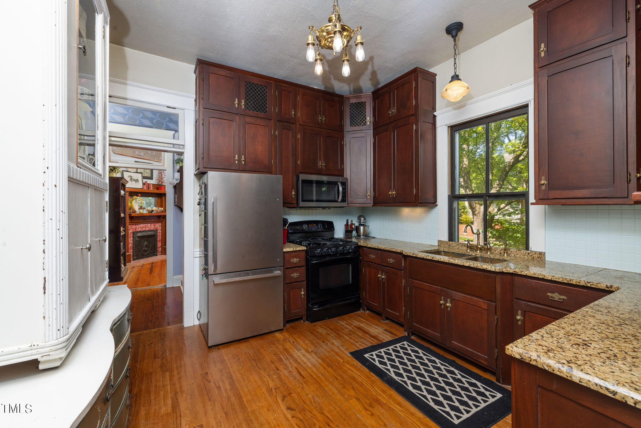 601 East Lane Street Raleigh, NC 27601 - Photo 10 of 34 601 E Lane St Raleigh