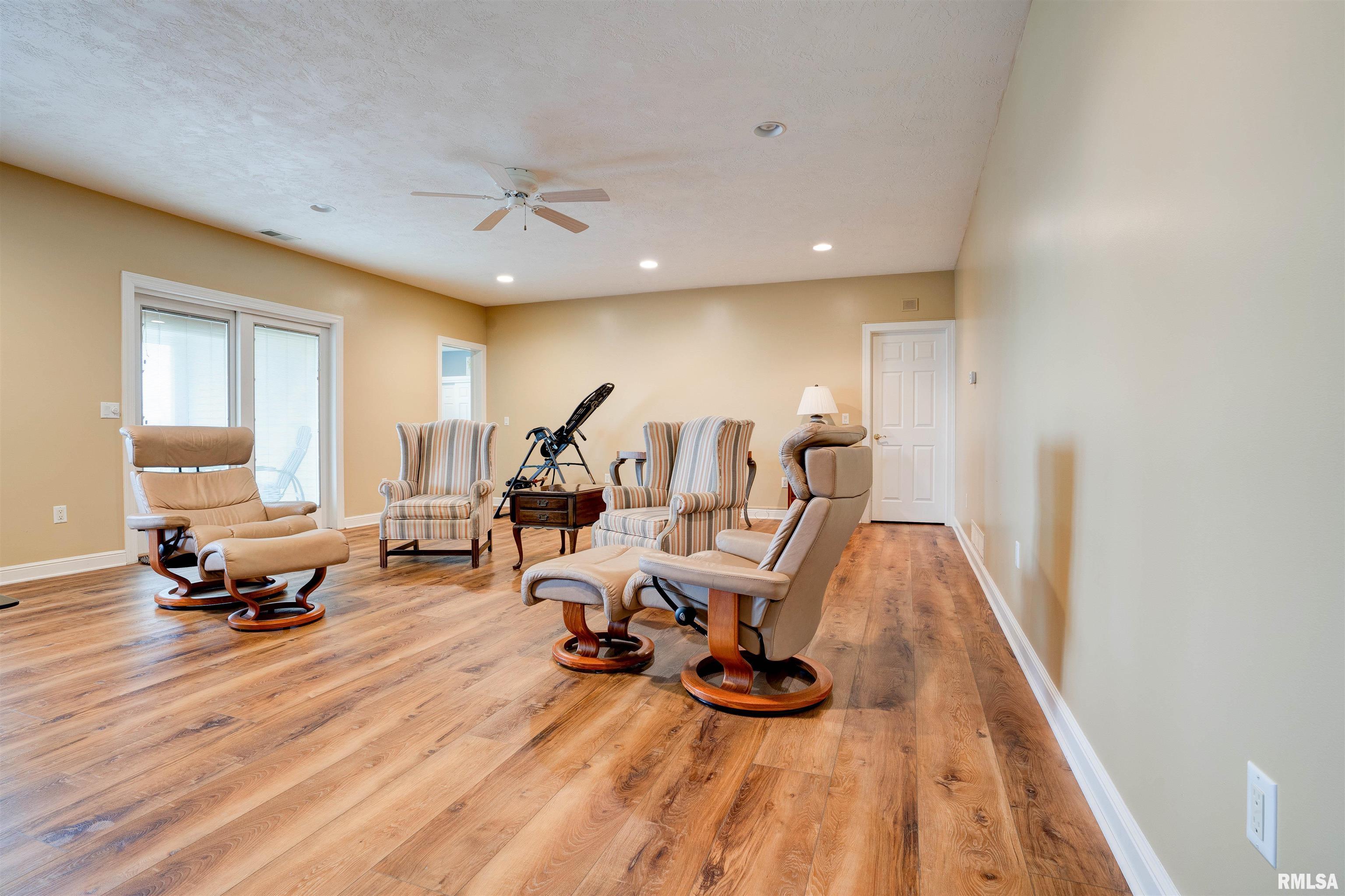 2520 Bayfield Road Muscatine, IA 52761 - Photo 47 of 84 Gallery Image 47