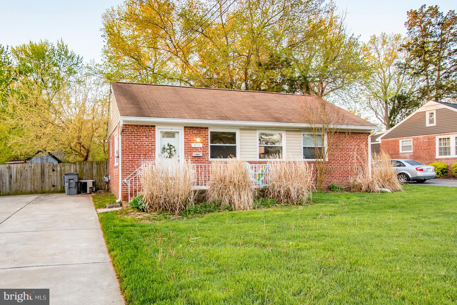 1803 Shenandoah Road Alexandria, VA 22308 - Photo 18 of 18 Exterior (Front)