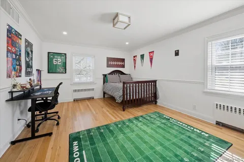 $2,475,000 | 31 Priory Lane, Pelham, NY 10803