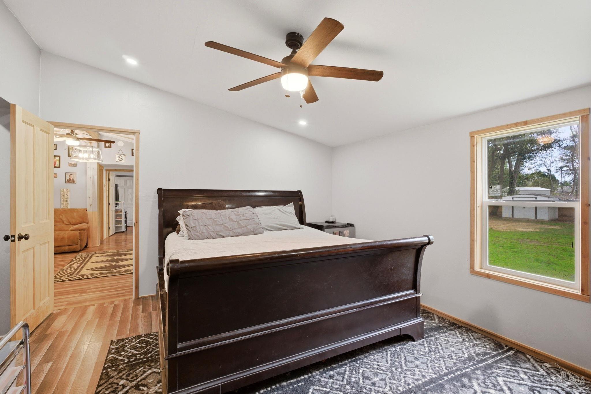 4342 Lindsey Lane Pace, FL 32571 - Photo 16 of 33