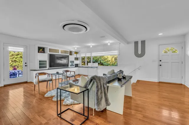 $1,200,000 | 200 Overlook Drive, Franklin, TN 37069