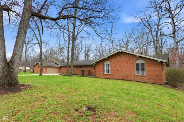 $479,000 | 3505 Delaware Trail, Muncie, IN 47302