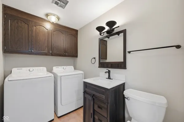$479,000 | 3505 Delaware Trail, Muncie, IN 47302