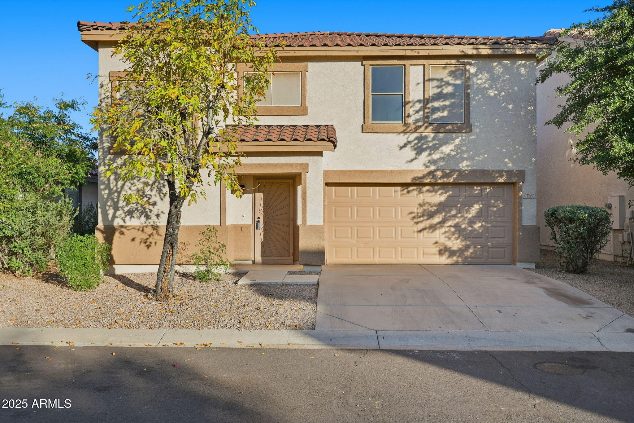 3287 South Bowman Road Apache Junction, AZ 85119 - Photo 2 of 40 front view of a house