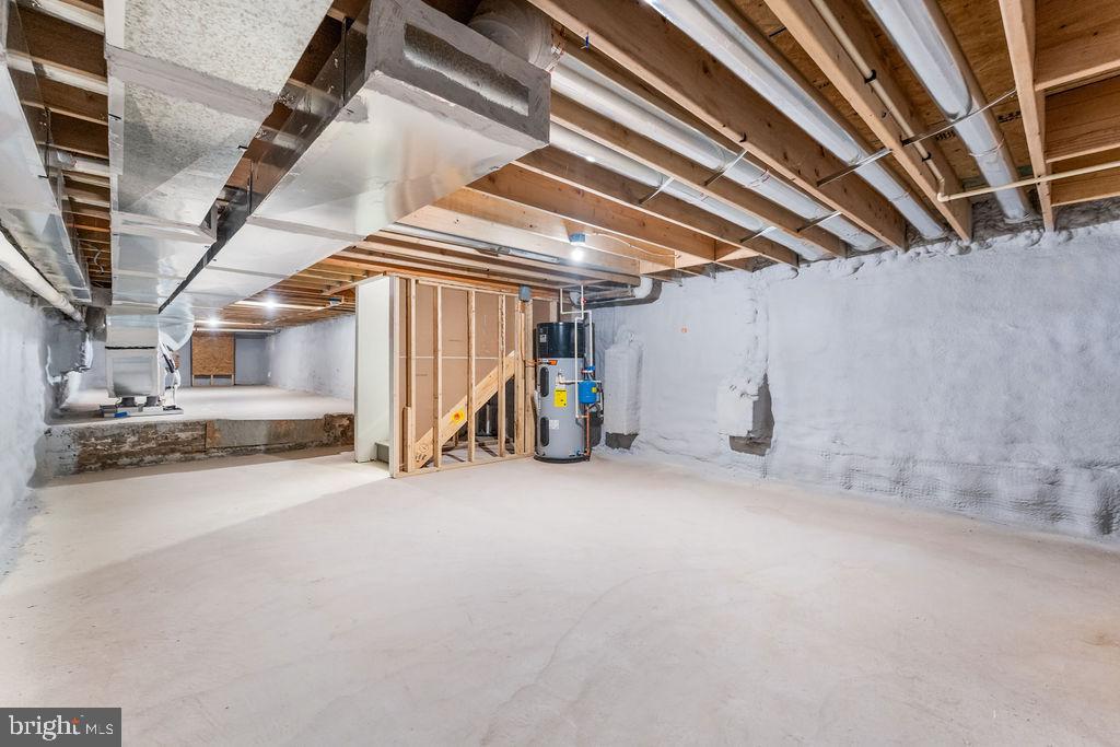 51 South Fulton Avenue Baltimore, MD 21223 - Photo 32 of 44 a view of an empty room