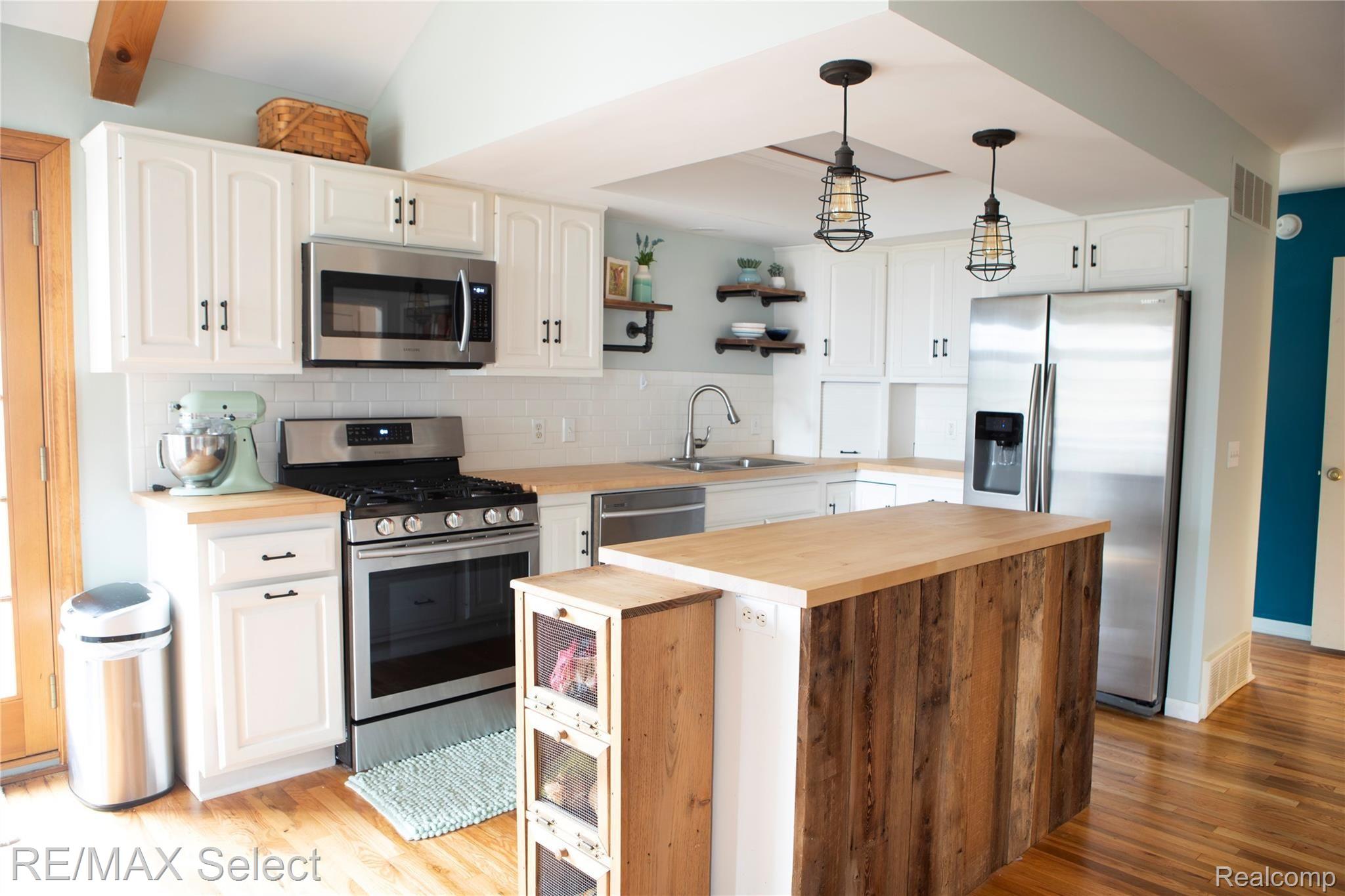 11941 Townline Road Grand Blanc, MI 48439 - Photo 13 of 52 Townline_reshoot_4.JPG
