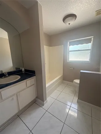 $1,900 | 510 South Cedar Avenue, Orange City, FL 32763
