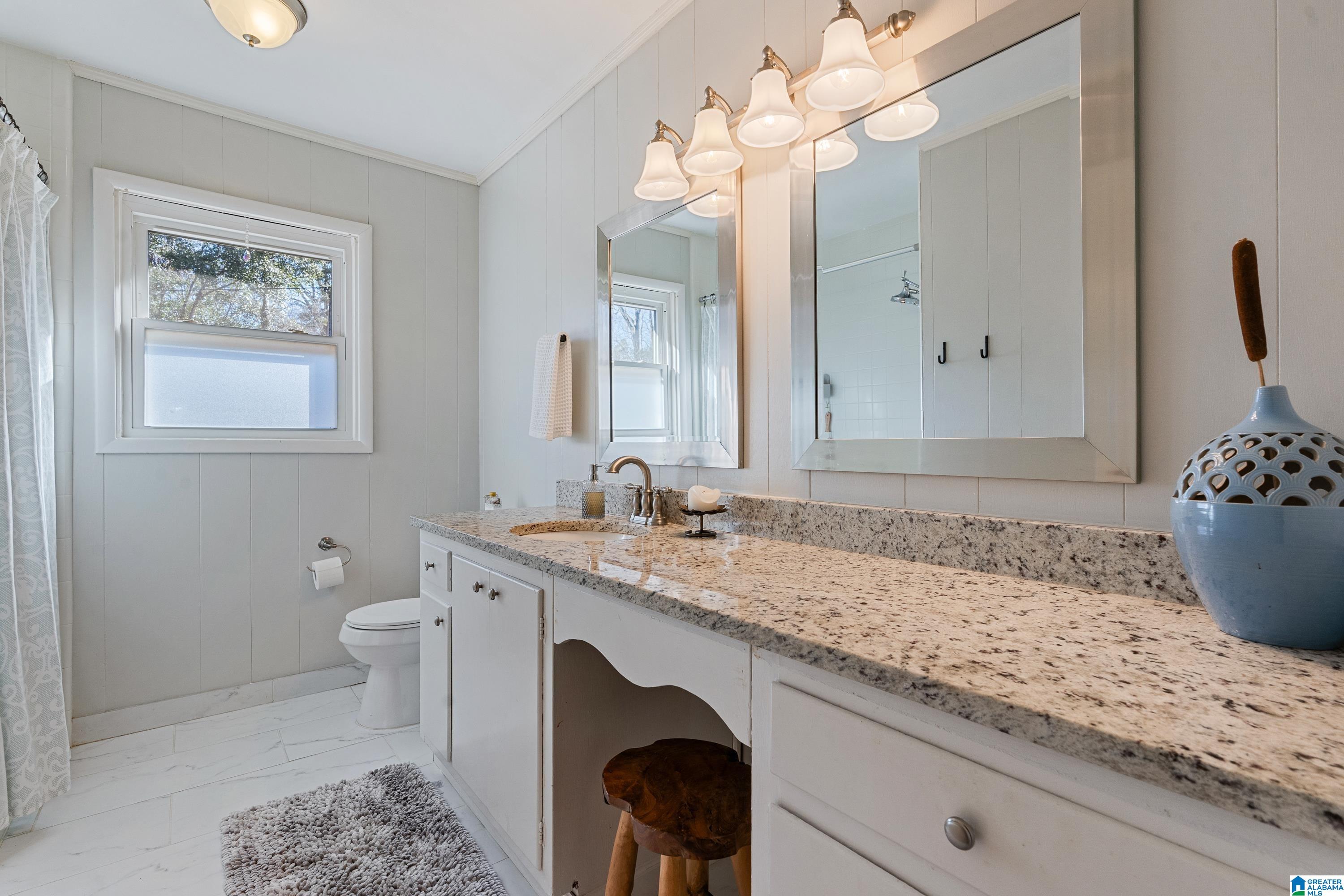 669 Ridge Top Circle Birmingham, AL 35206 - Photo 15 of 27