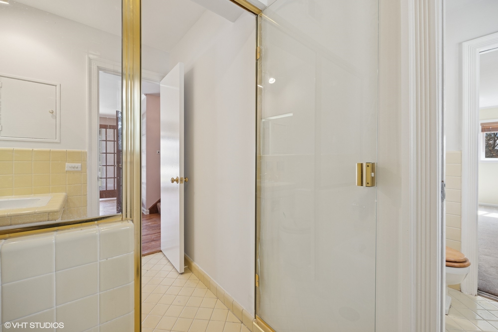 3129 Sprucewood Road Wilmette, IL 60091 - Photo 14 of 25