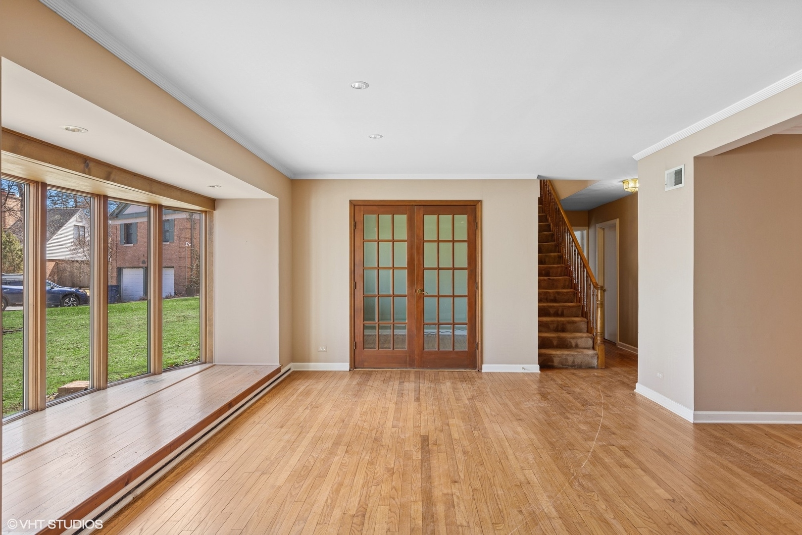 3129 Sprucewood Road Wilmette, IL 60091 - Photo 4 of 25