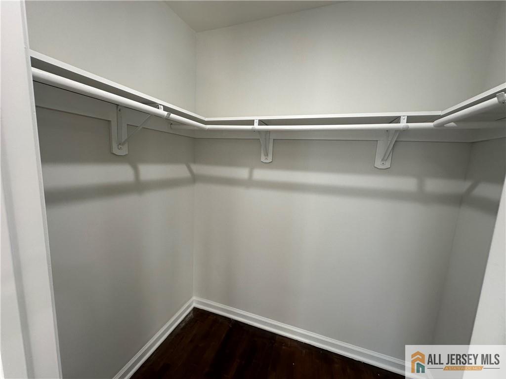 3206 Hana Road Edison, NJ 08817 - Photo 8 of 72 Gallery Image 8