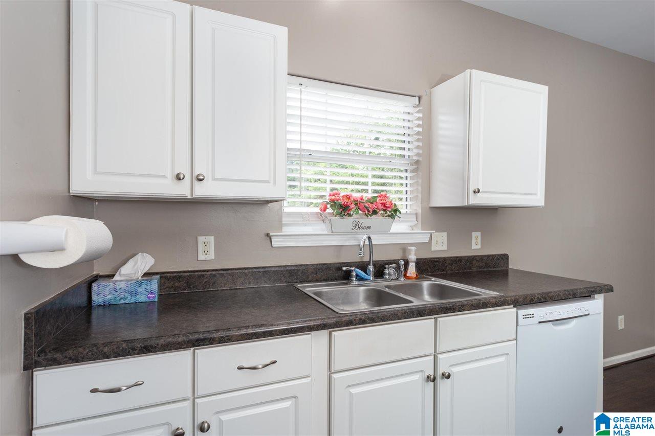 1832 Bristol Road Leeds, AL 35094 - Photo 11 of 35