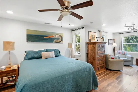 $1,795,000 | 140 13th Avenue Northeast, St. Petersburg, FL 33701