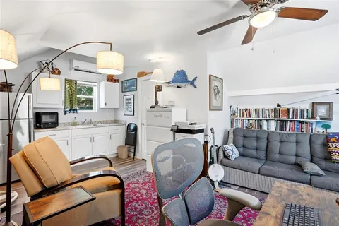 $1,795,000 | 140 13th Avenue Northeast, St. Petersburg, FL 33701