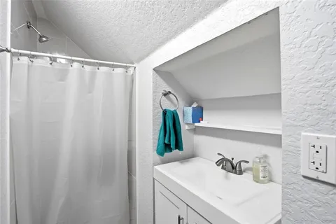 $1,795,000 | 140 13th Avenue Northeast, St. Petersburg, FL 33701