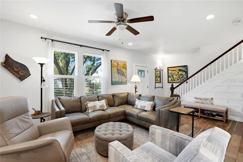 $1,795,000 | 140 13th Avenue Northeast, St. Petersburg, FL 33701