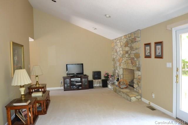 1734 Craig Farm Road Lancaster, SC 29720 - Photo 2 of 12 Gallery Image 2