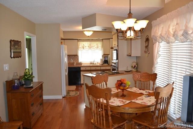 1734 Craig Farm Road Lancaster, SC 29720 - Photo 4 of 12 Gallery Image 4