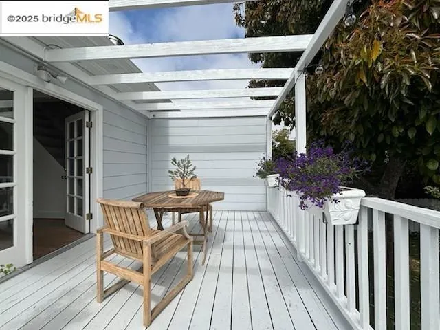 $884,000 | 2628 School Street, Oakland, CA 94602