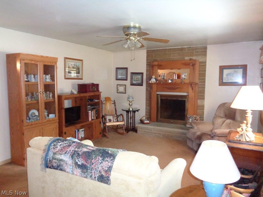 548 Spring Grove Drive Tallmadge, OH 44278 - Photo 4 of 24 Gallery Image 4