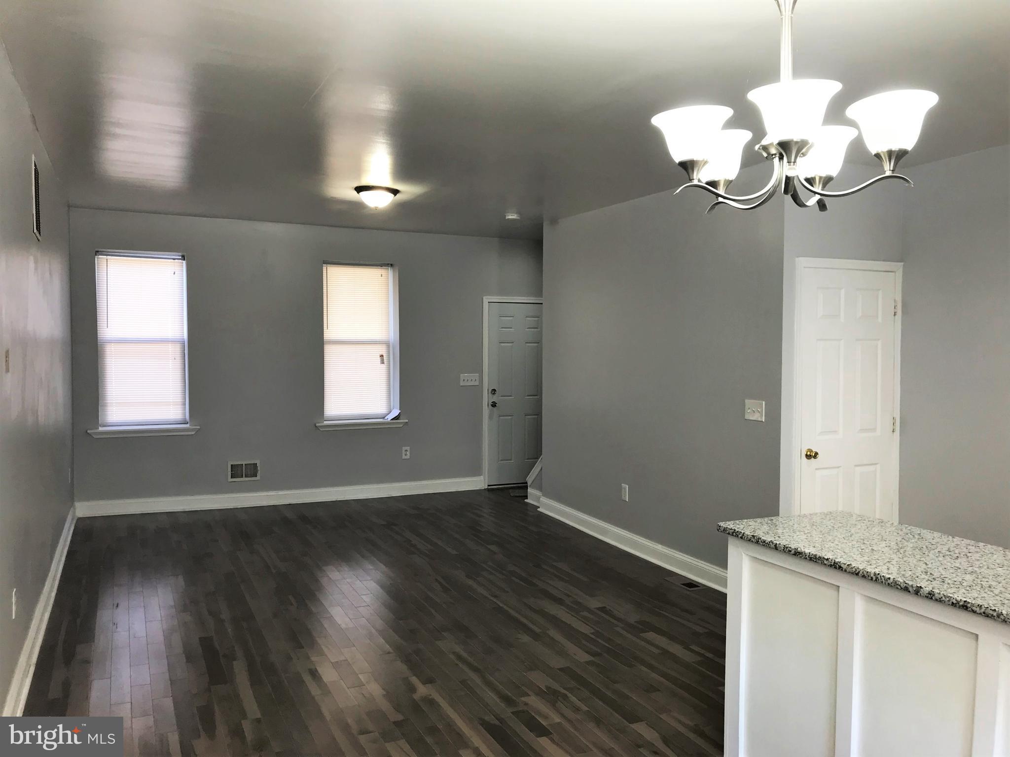 924 North Rosedale Street Baltimore, MD 21216 - Photo 2 of 24 Living Room