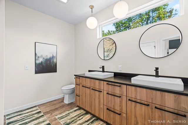 $399,900 | 593 West Webster Avenue, Muskegon, MI 49440