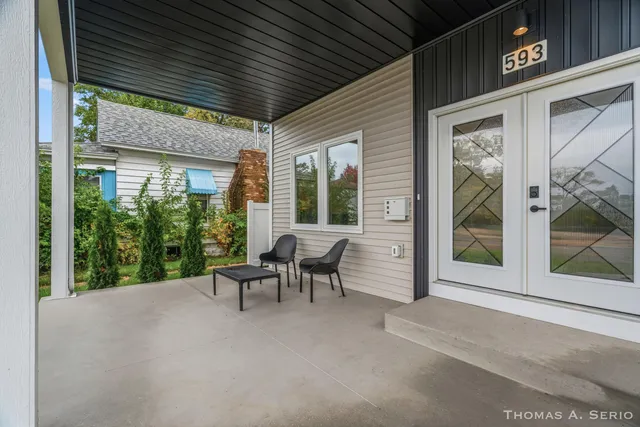 $399,900 | 593 West Webster Avenue, Muskegon, MI 49440