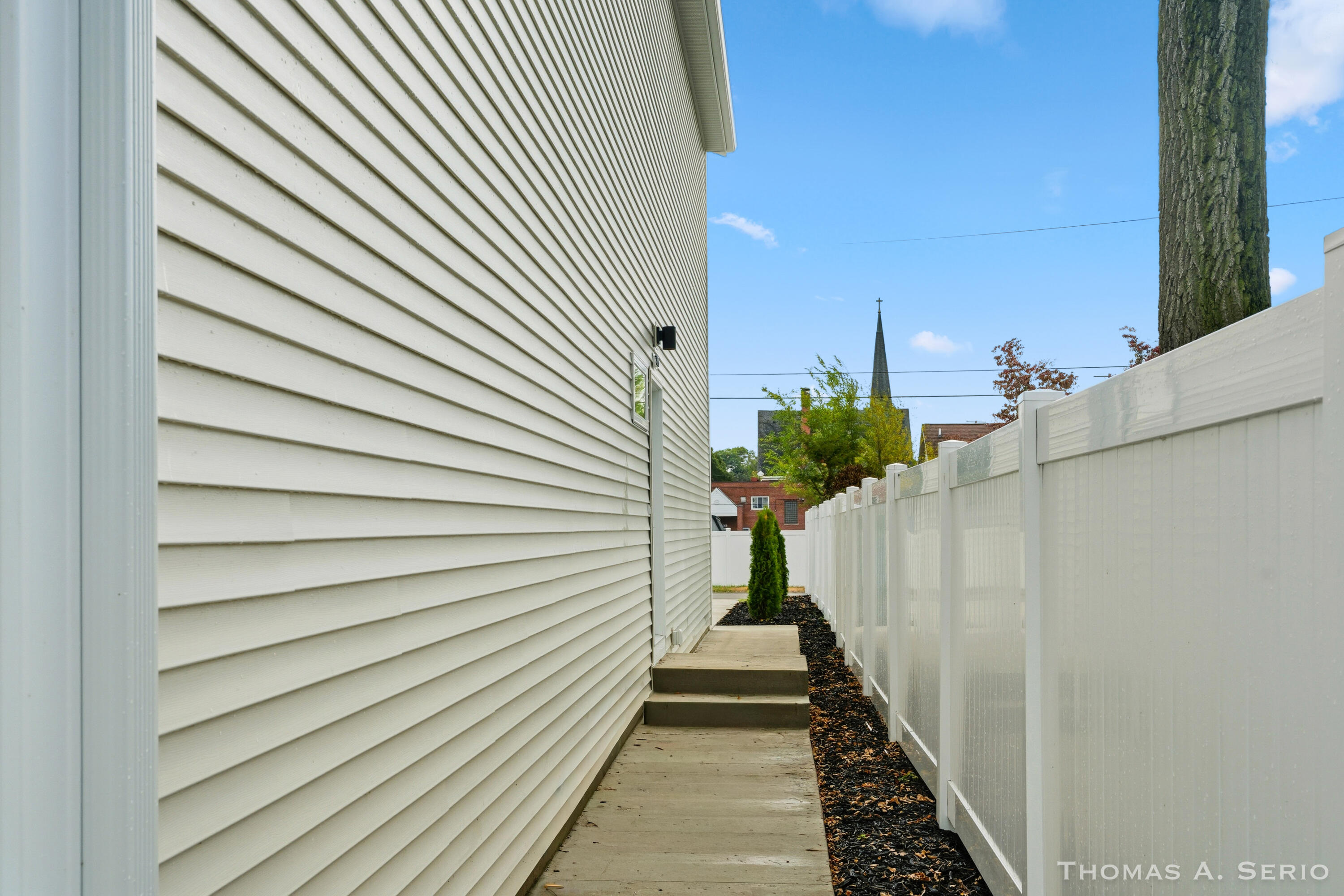 593 West Webster Avenue Muskegon, MI 49440 - Photo 51 of 62 DSC08980