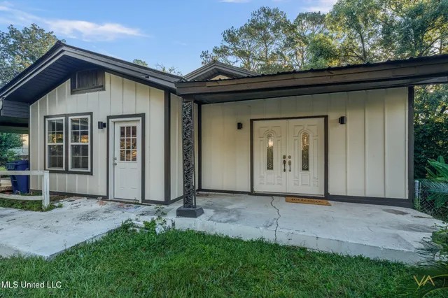 $209,000 | 612 John Street, Hattiesburg, MS 39401