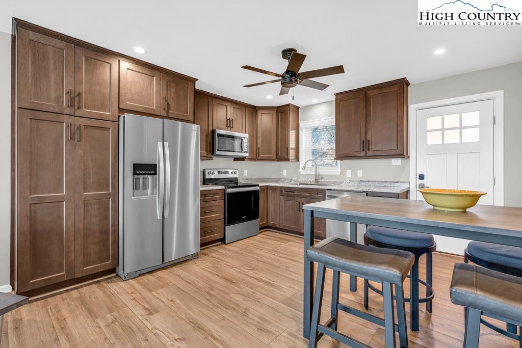 140 Alexander Drive Boone, NC 28607 - Photo 13 of 35