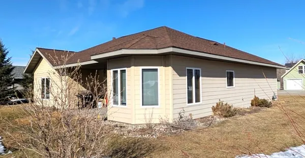 $307,000 | 4240 Irvine Avenue Northwest, Unit 34, Bemidji, MN 56601