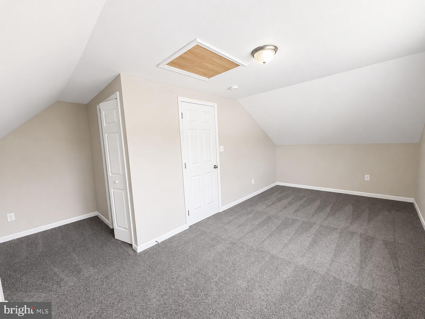 32 Great Oak Road Levittown, PA 19057 - Photo 17 of 27