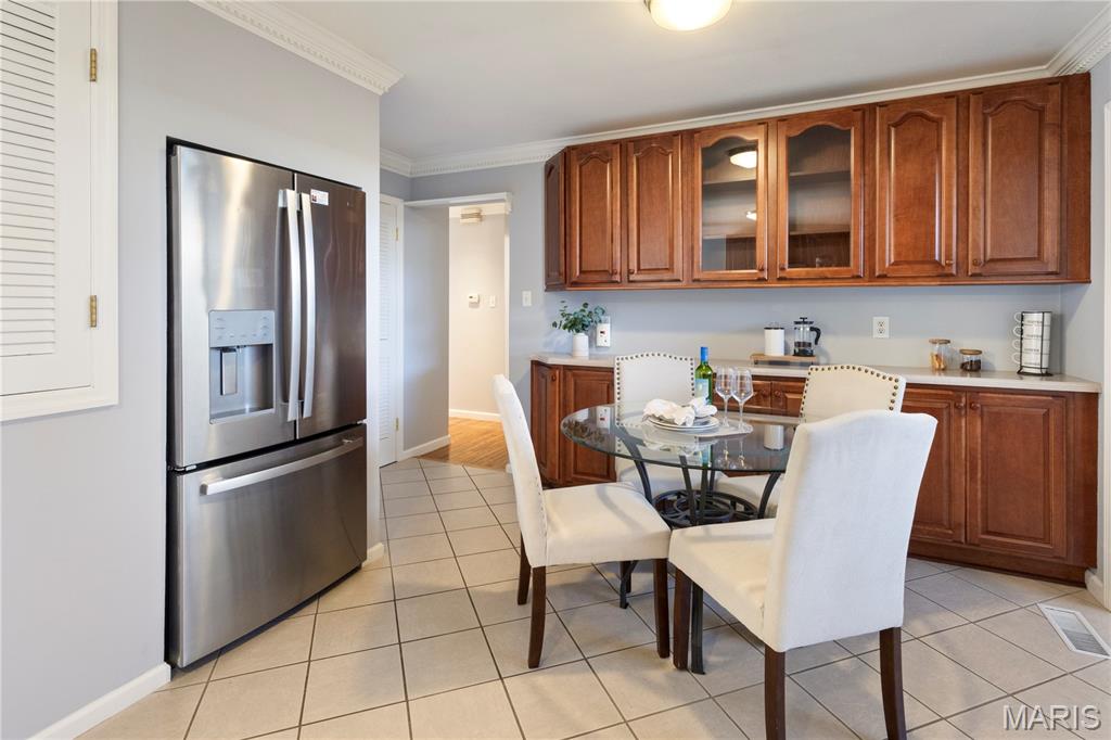 325 Bellezza Drive Ballwin, MO 63021 - Photo 7 of 23