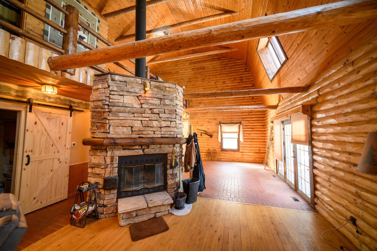 4772 Silent Shores Drive Rhinelander, WI 54501 - Photo 10 of 34 Gallery Image 10