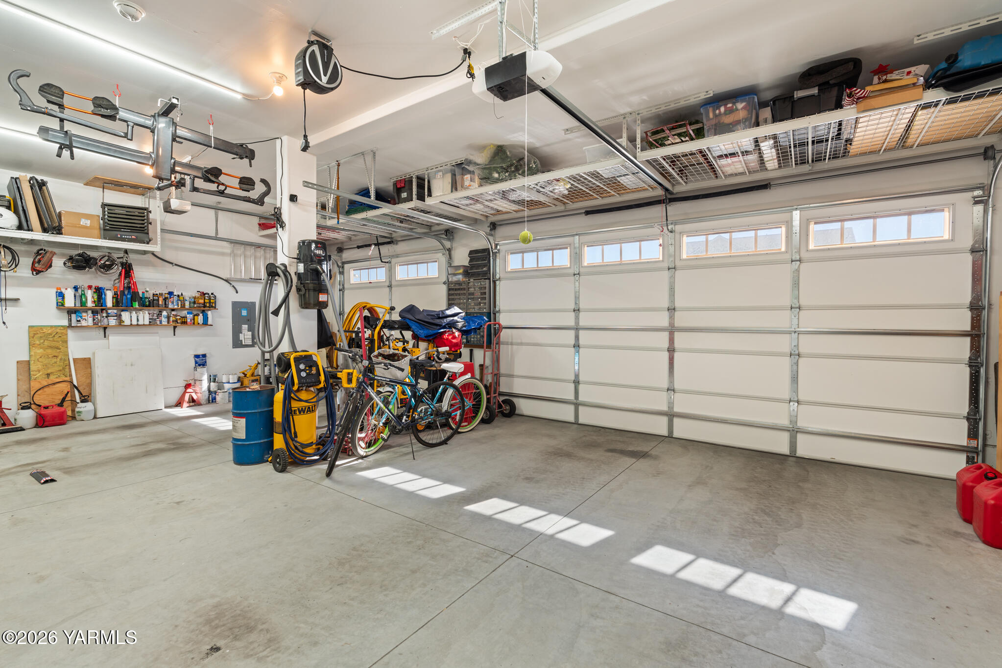 313 Ruby Avenue Grandview, WA 98930 - Photo 42 of 50 DSM00228